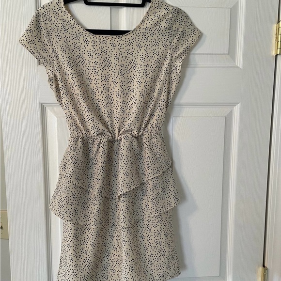 Cream and Black Peplum Mini Dress with Scoop Neck - Picture 1 of 4